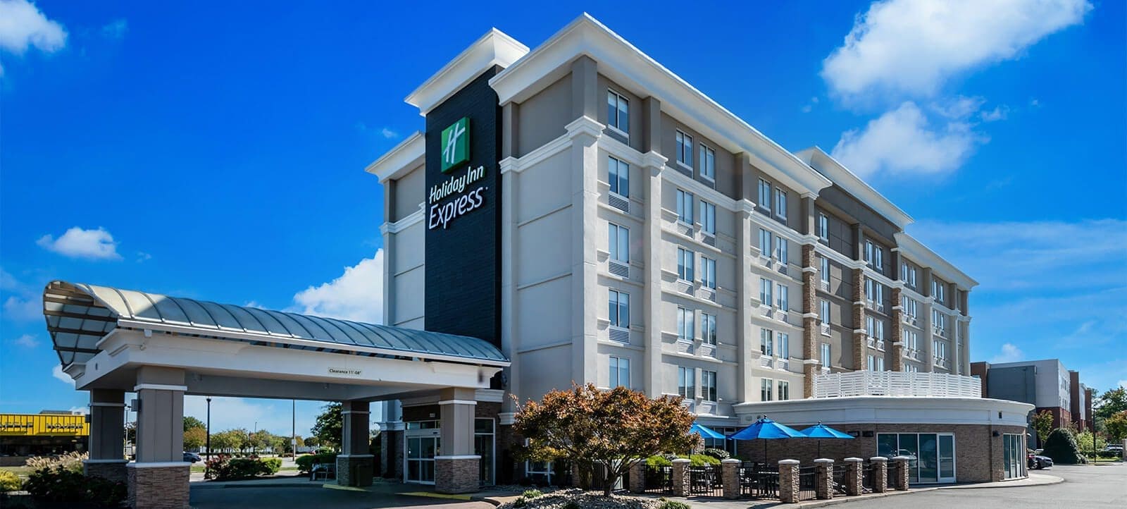 Holiday Inn Express - Landmark Hotel Group